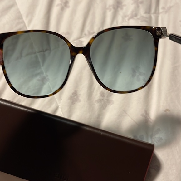 FENDI - Picture 4 of 5